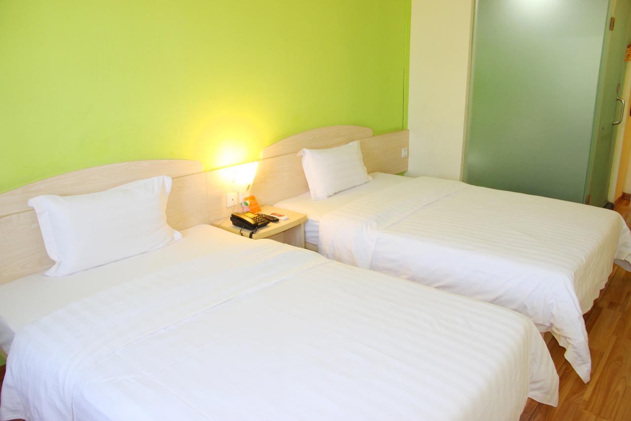 7Days Inn Qinhuangdao Changli Jieyang Street Extérieur photo